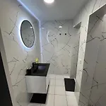 Πανσιόν Plovdiv City Apartments 3*
